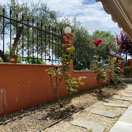 Hawaii Ferienhaus Nea Michaniona