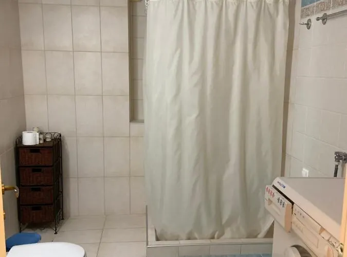 Hawaii * Nea Michaniona